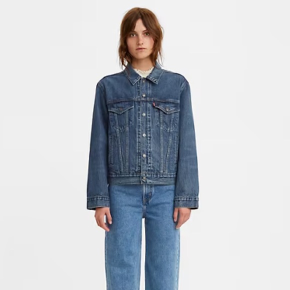 Levi’s | 3 in 1 Trucker Jacket in Three Moves Medium Wash - Picture 5 of 11